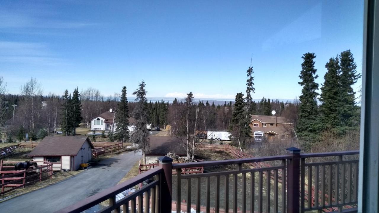 Alaska Sundance Retreat Bed & Breakfast Анкъридж Екстериор снимка